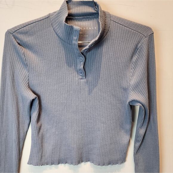 Aeropostale Blue Crop Top Long Sleeve T-Shirt Size XL - Picture 2 of 6